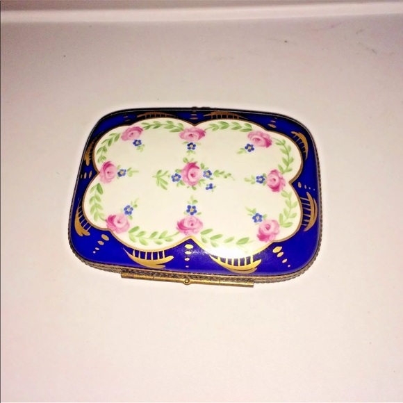 Vintage Limoges Box 3 1/2” - Picture 2 of 8